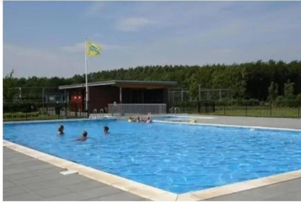 The Cosy Cottage For Comfort With Sauna And Hottub Zeewolde Eksteriør billede